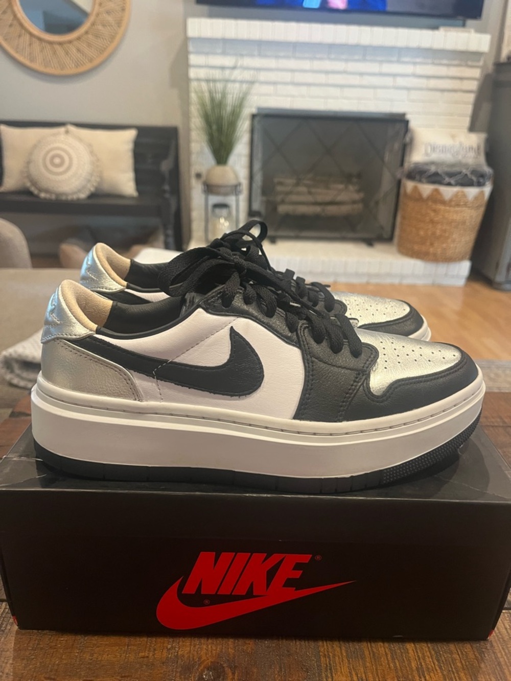 Jordan 1 Elevate SE size 9.5